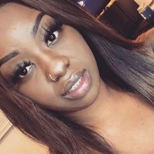 Meet your Posher, Ashanti